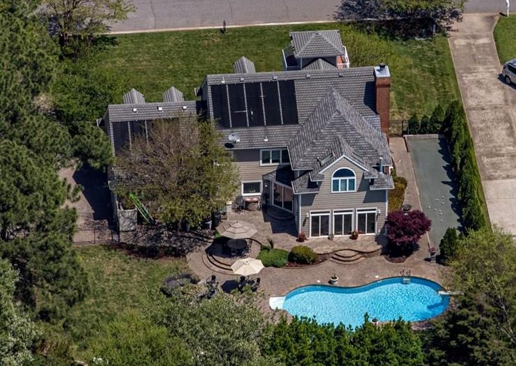 2036 Thomas Ln Virginia Beach, VA 23454 Stephanie Clark Real